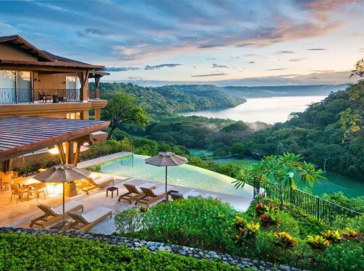 Modern Villa For Sale in Guanacaste