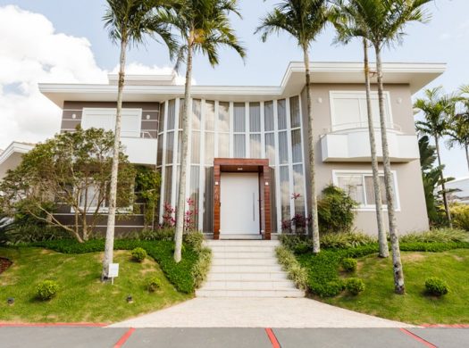 Villa For Sale in Florianópolis